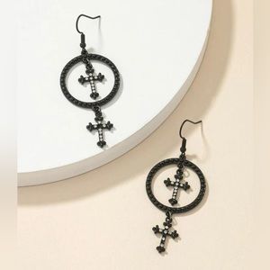 Black rhinestone gothic cross earrings NWOT